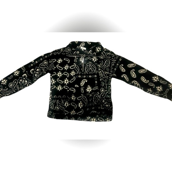 Black and White Paisley Fleece Pullover - Picture 1 of 1
